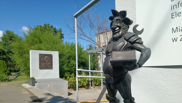 Tu znajdziesz bachusika!