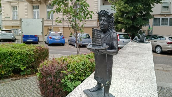 Tu znajdziesz bachusika!